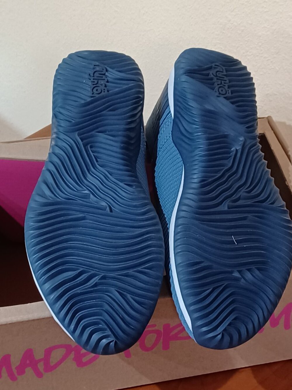 NWOB Ryka Echo Knit Slip On Sneakers NEW Size 8 M Atlantic Blue - Picture 3 of 6